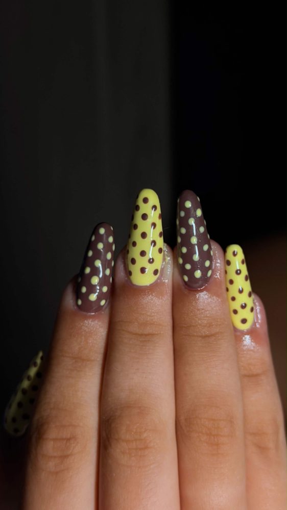 Réalisation ongles ELLNAILS