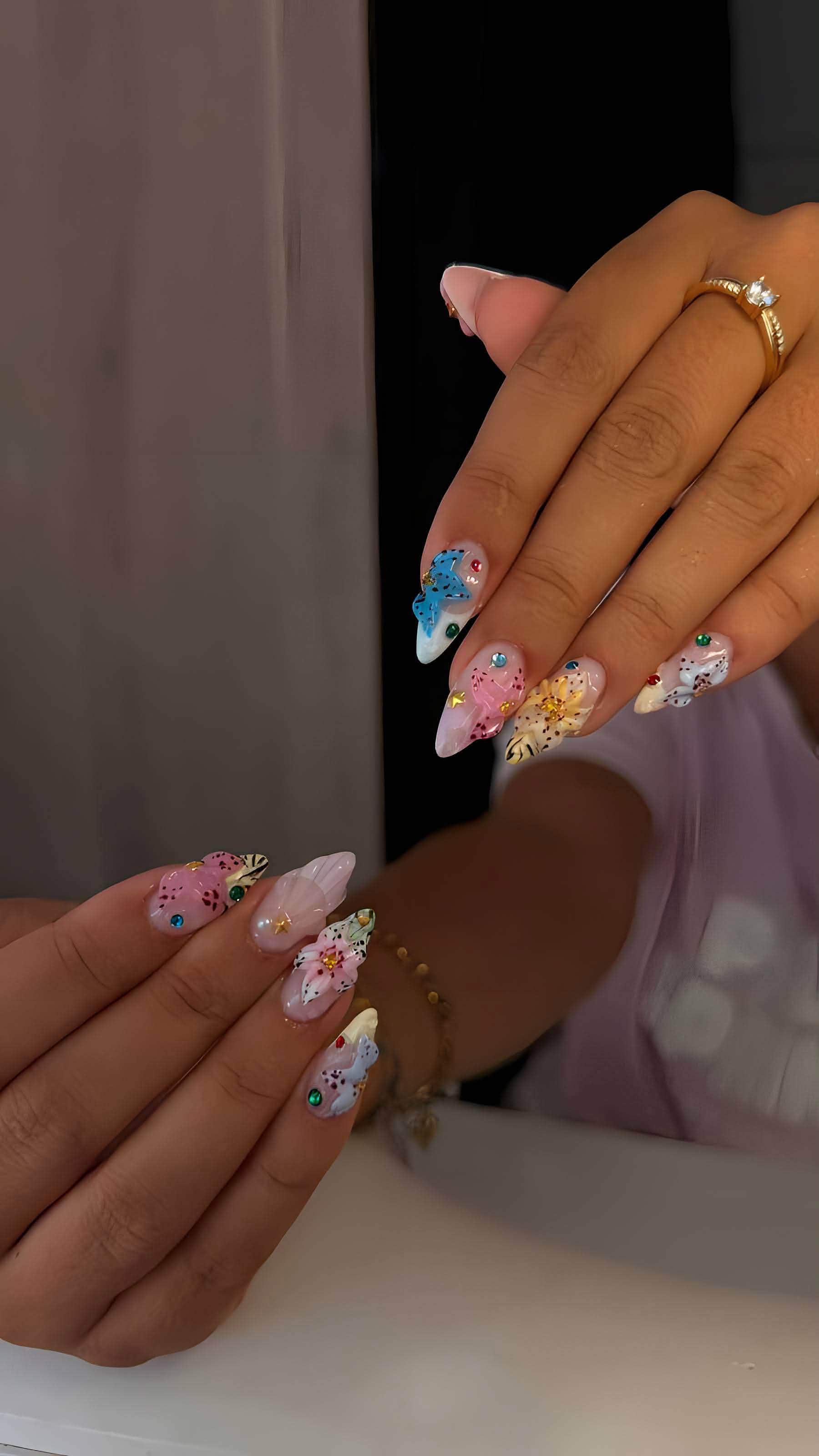 Réalisation ongles ELLNAILS